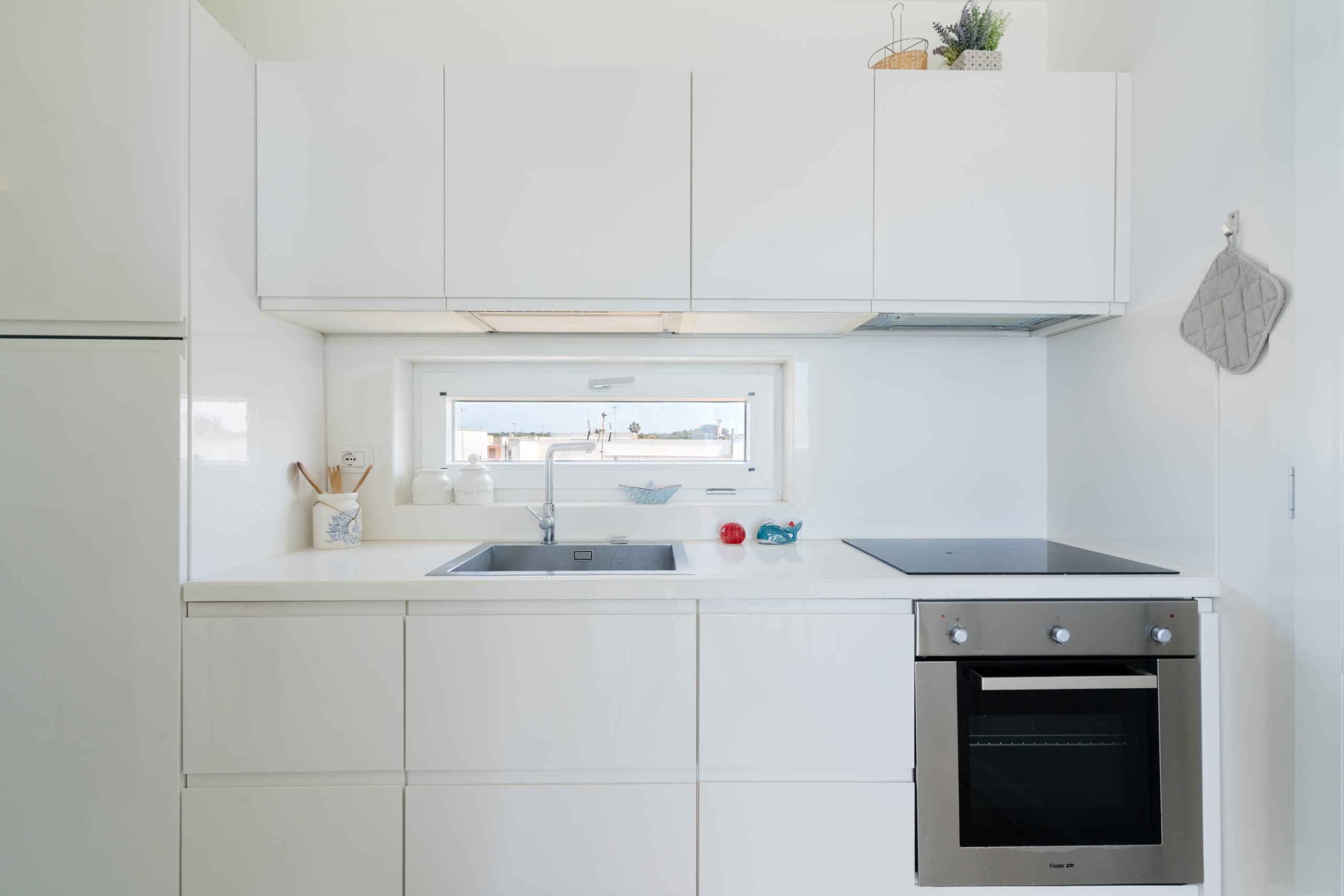 angolo cucina casa vacanza piano 2 ugento