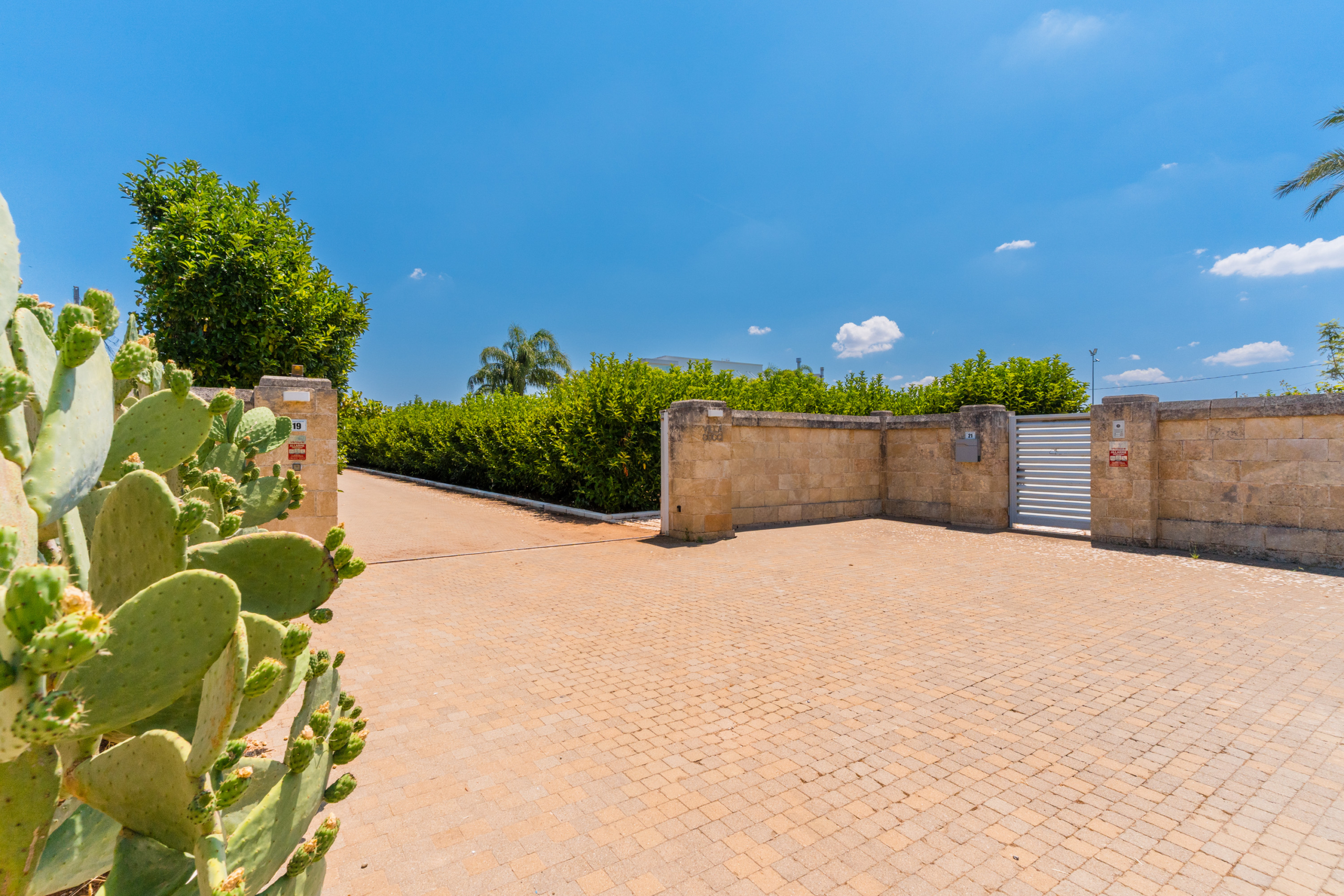vista delle entrate per attico cucci